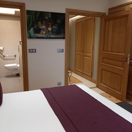 Les Jardins De St Cloud Aparthotel Сен-Кло Екстериор снимка