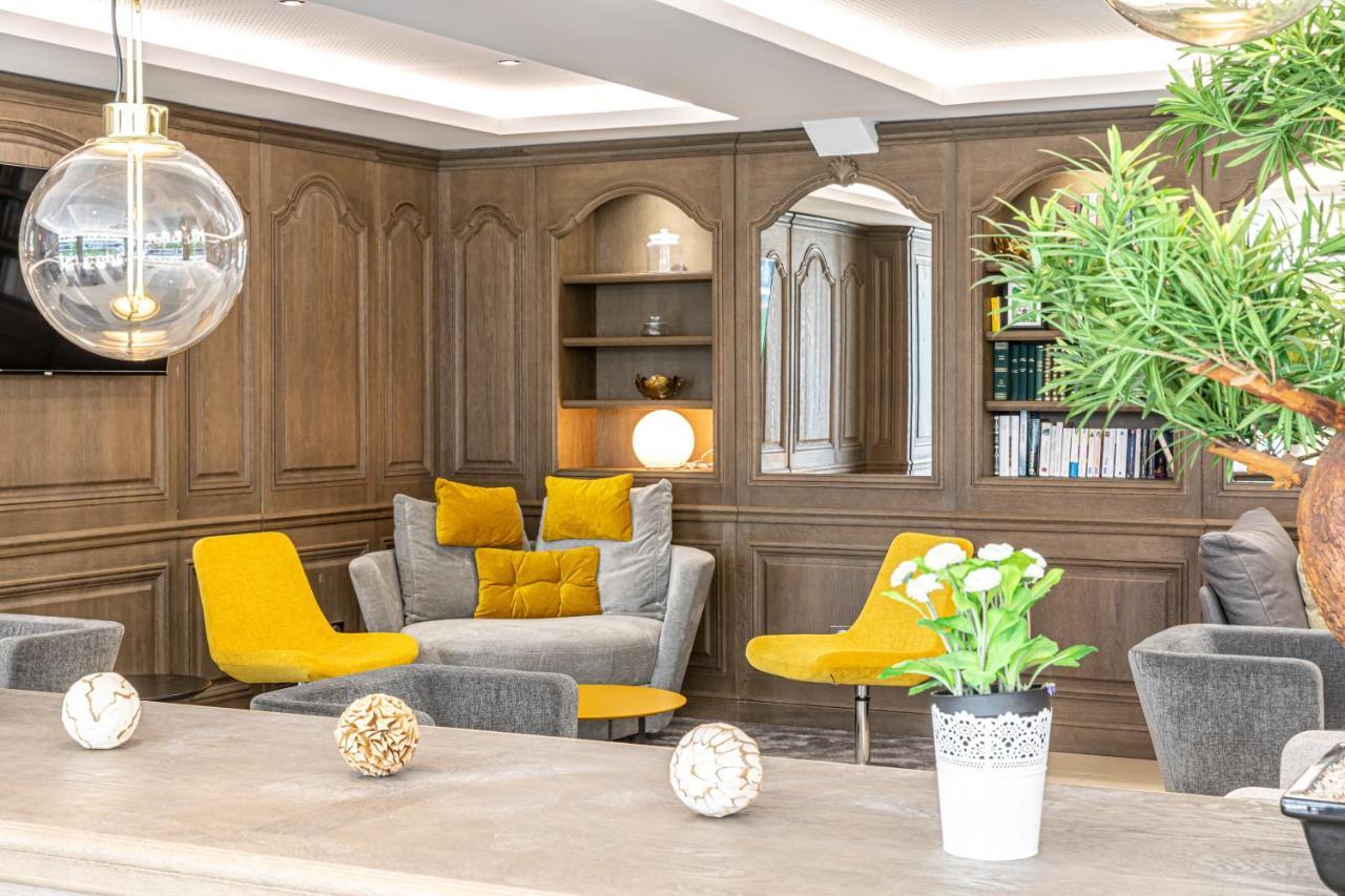 Les Jardins De St Cloud Aparthotel Сен-Кло Екстериор снимка