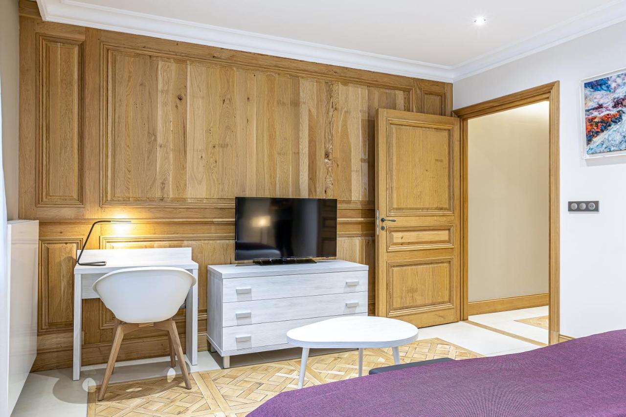 Les Jardins De St Cloud Aparthotel Сен-Кло Екстериор снимка