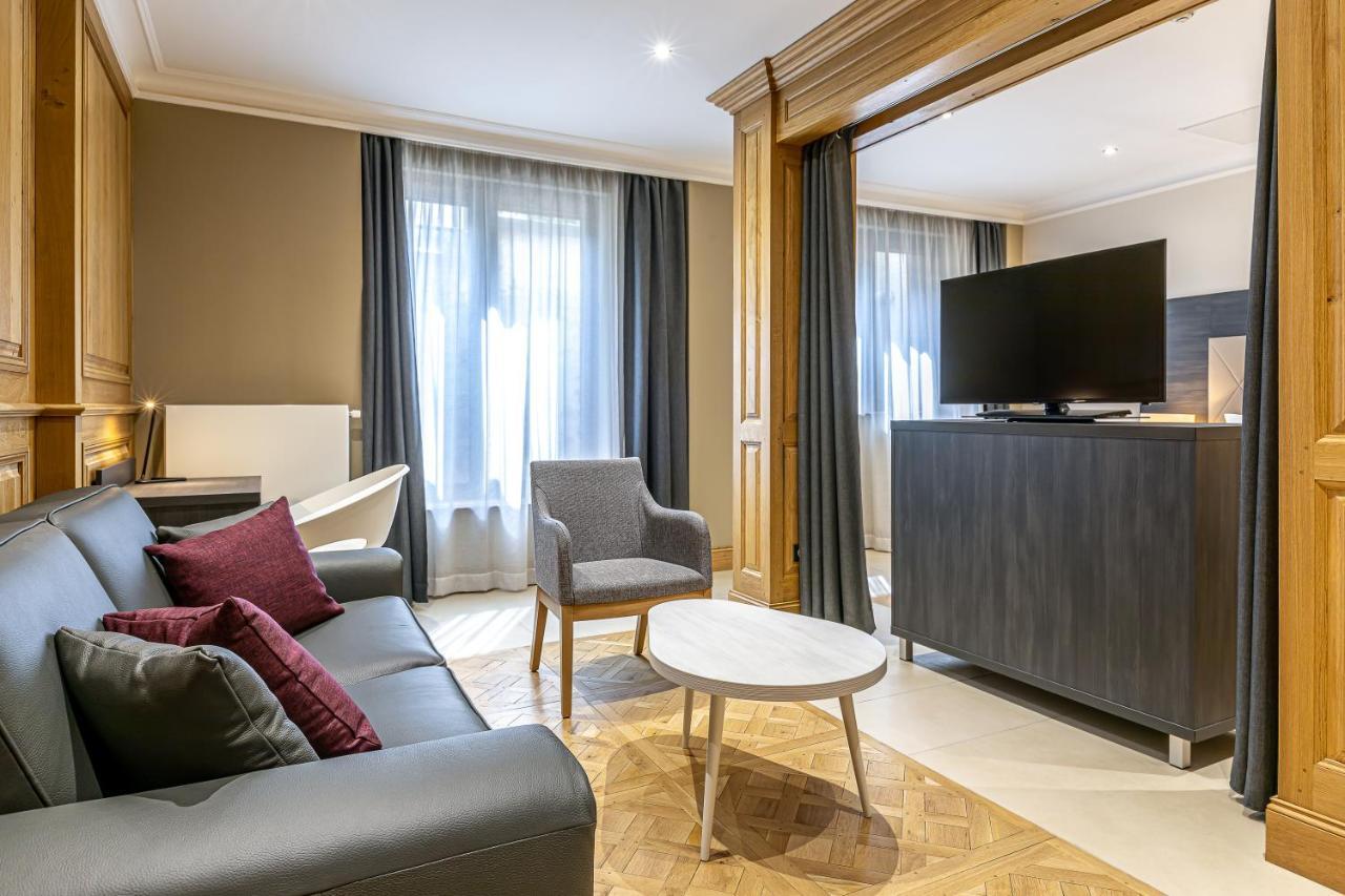 Les Jardins De St Cloud Aparthotel Сен-Кло Екстериор снимка