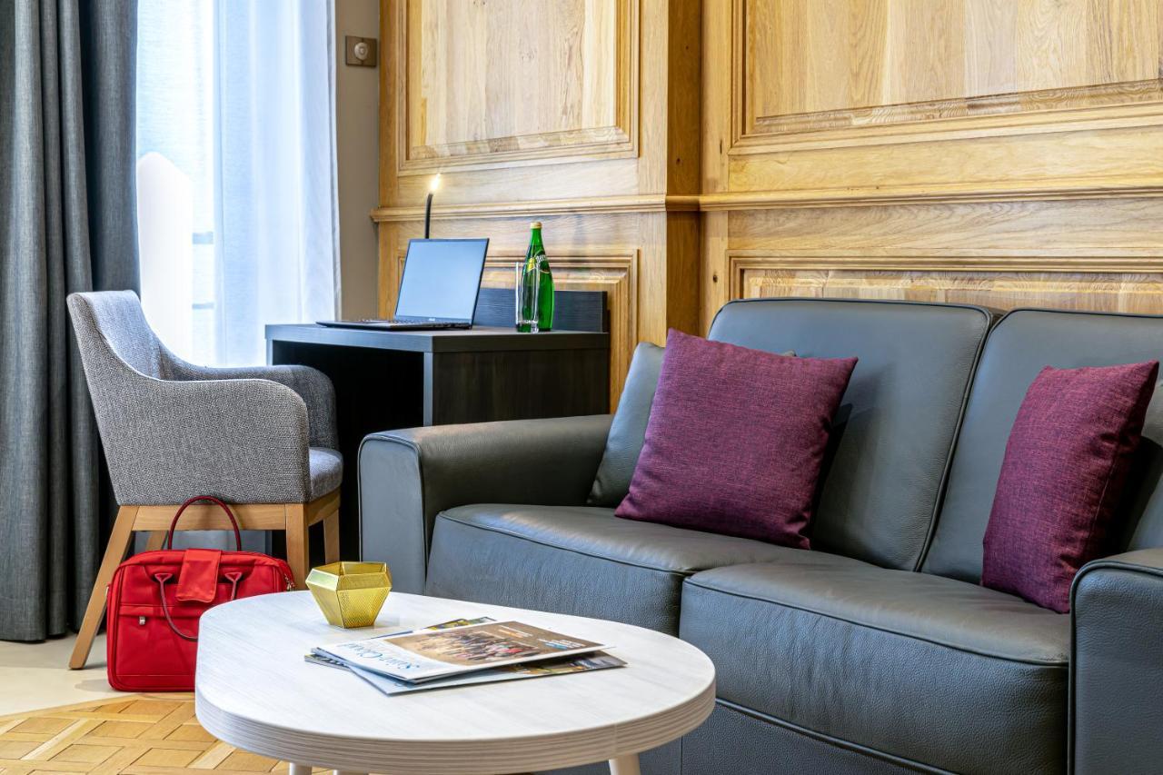 Les Jardins De St Cloud Aparthotel Сен-Кло Екстериор снимка