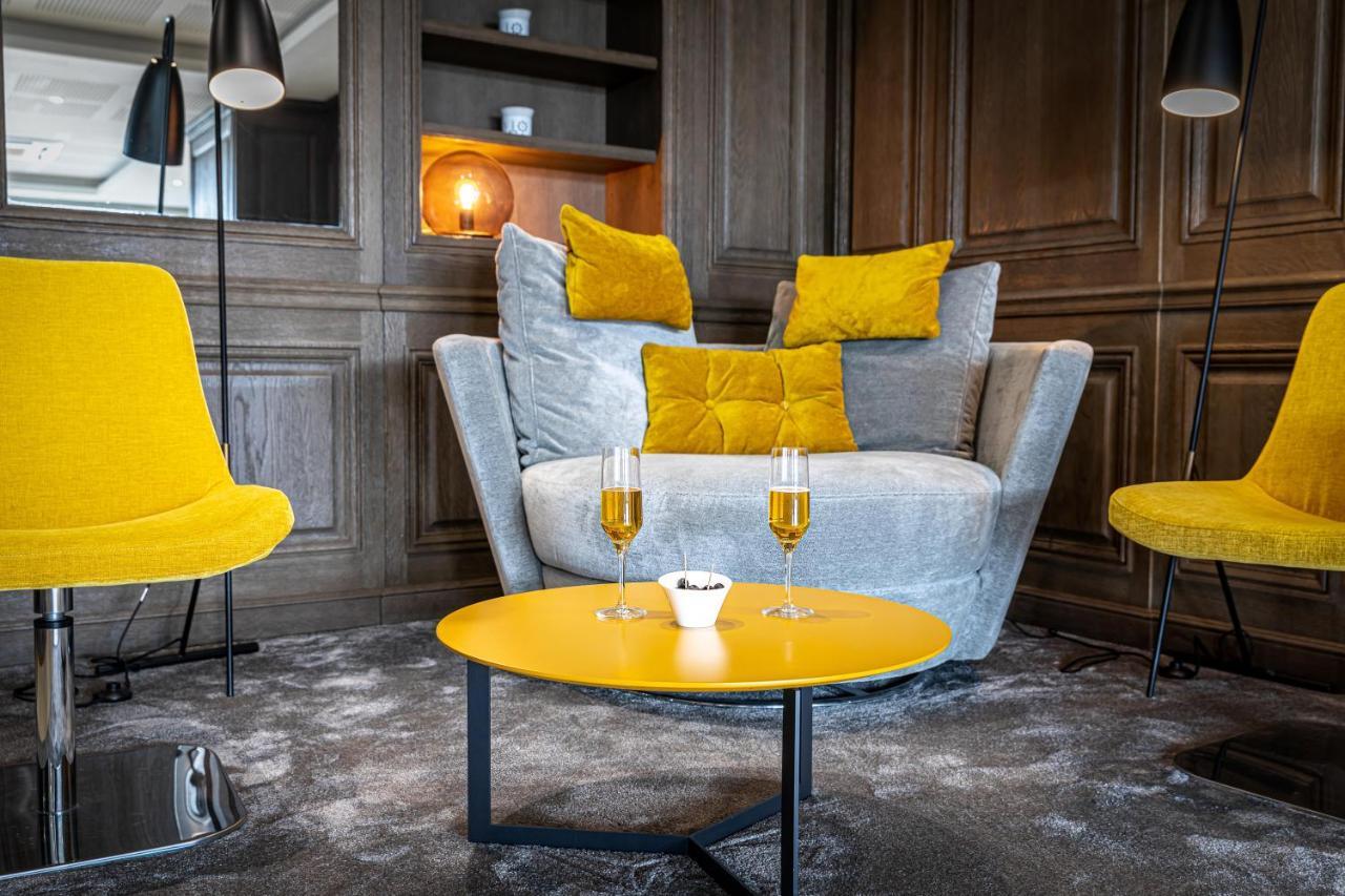 Les Jardins De St Cloud Aparthotel Сен-Кло Екстериор снимка