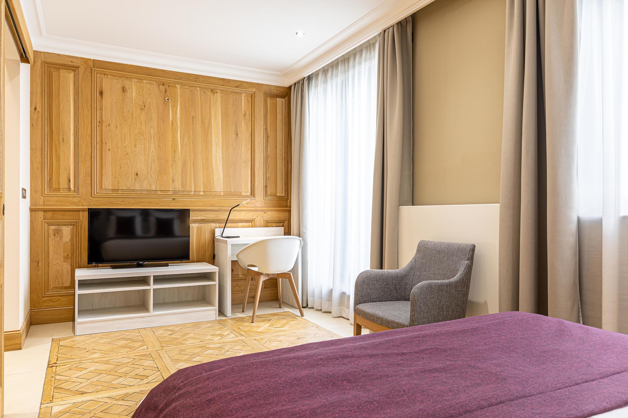 Les Jardins De St Cloud Aparthotel Сен-Кло Екстериор снимка