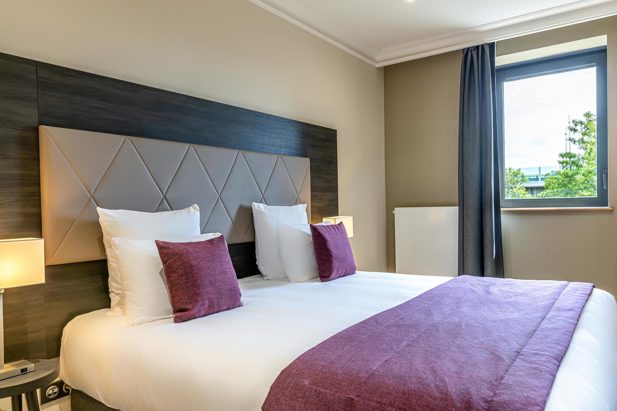 Les Jardins De St Cloud Aparthotel Сен-Кло Екстериор снимка