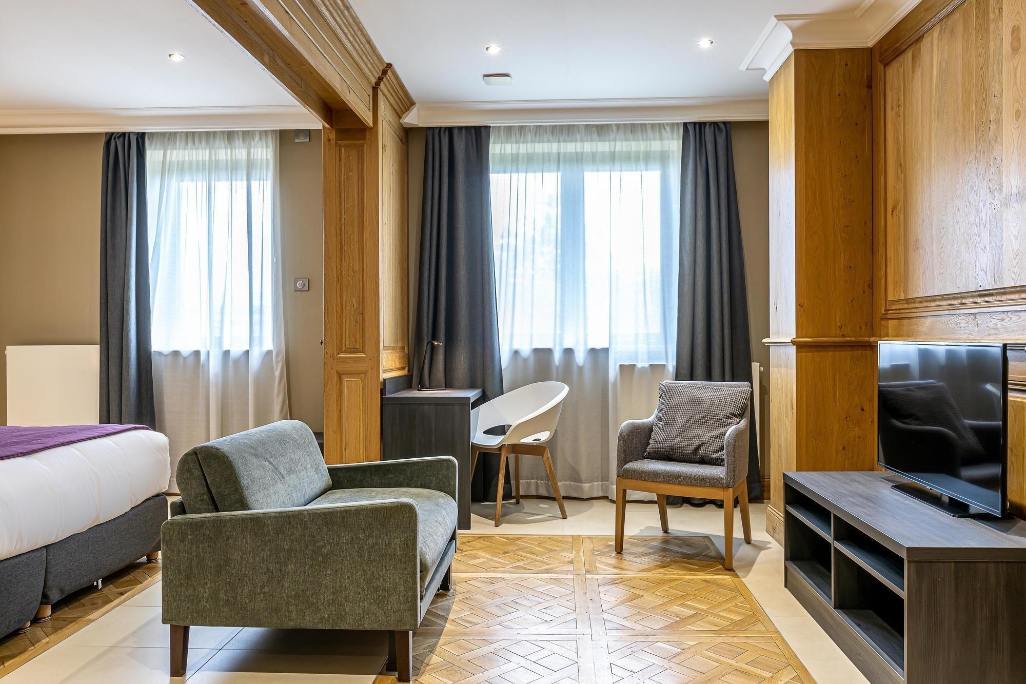 Les Jardins De St Cloud Aparthotel Сен-Кло Екстериор снимка